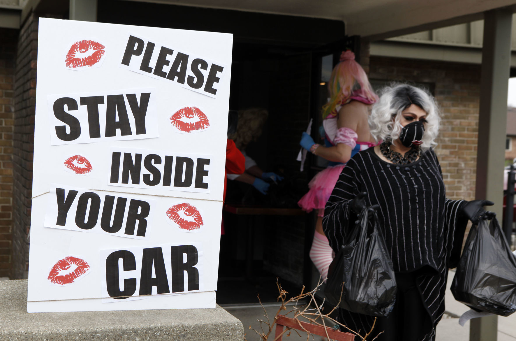 Gallery: "Dragside" pickup